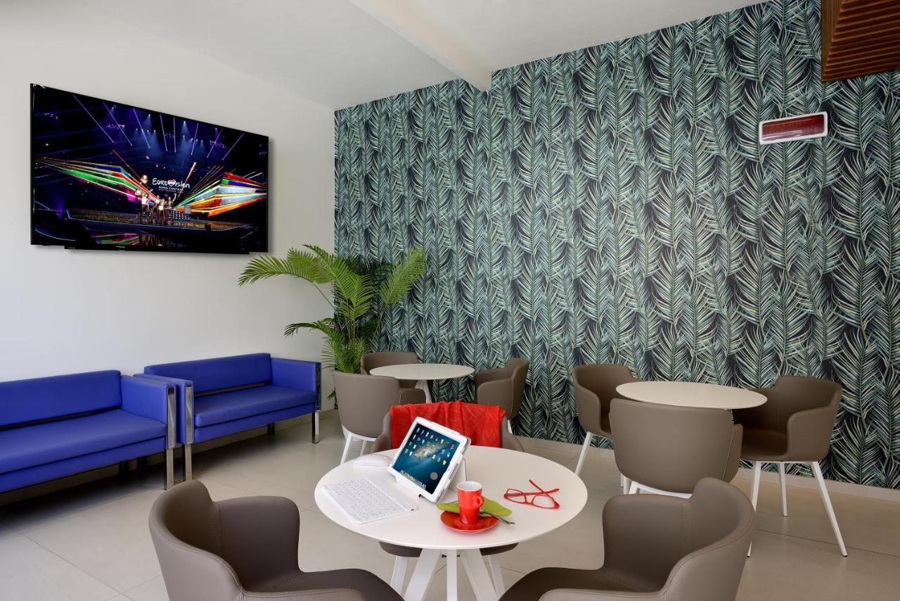 Hotel Romagna Κατόλικα Εξωτερικό φωτογραφία