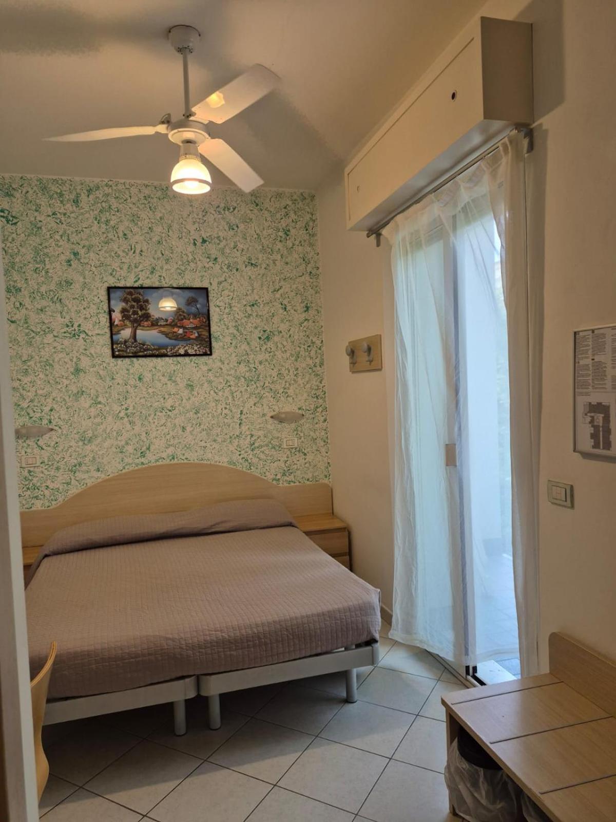 Hotel Romagna Κατόλικα Εξωτερικό φωτογραφία