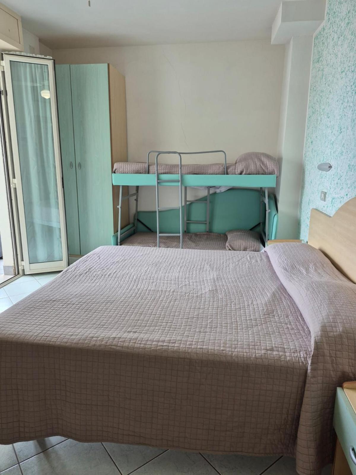 Hotel Romagna Κατόλικα Εξωτερικό φωτογραφία
